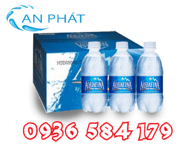 Thùng nước suối aquafina 350ml có giá 80-90.000/ đồng/ thùng